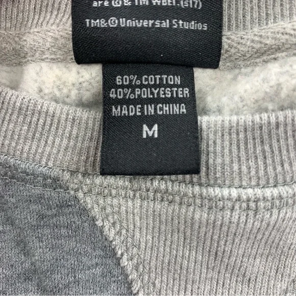 Harry Potter Hufflepuff House Sweatshirt and Socks Bundle - Picture 5 of 8